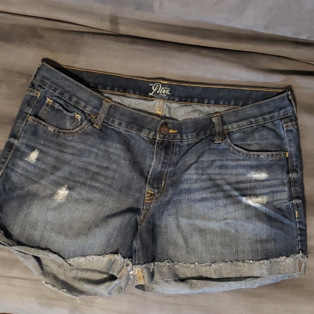 Old Navy Diva Jean Shorts